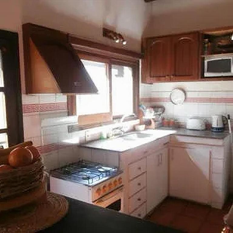 Casa cómoda en buena ubicación - Casa de 3 dormitorios - 15