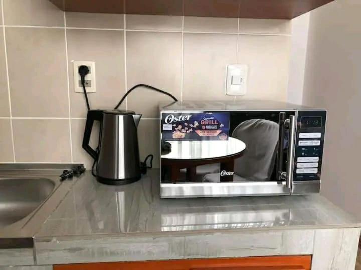 Departamento Soleado Céntrico - Apartamento de 2 dormitorios - 2