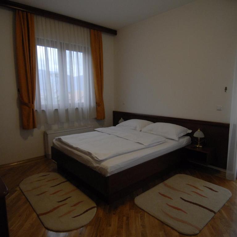 Hotel M3 - Suite sa Bračnim Krevetom (King-size) i Balkonom - 3