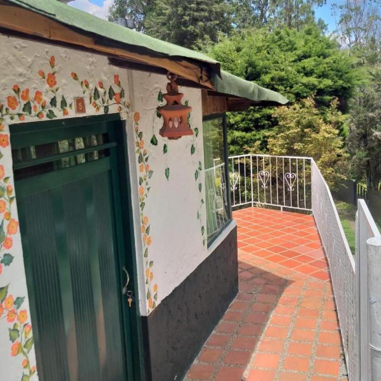 Cabañas Guatapé - Three-Bedroom House - 3