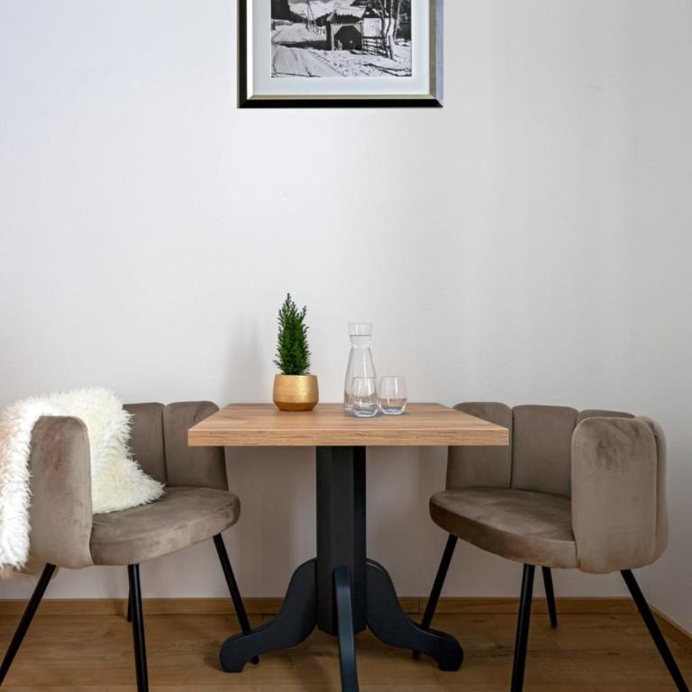 ALPHAtauern Health Resort - Adults Only 15 plus - Economy Doppelzimmer - 3