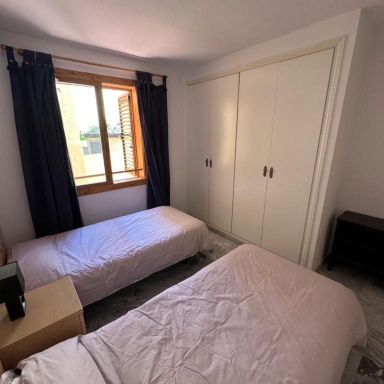 3 habitaciones, gran terraza - Apartamento de 3 dormitorios - 25