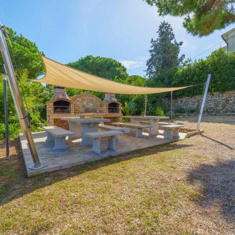 Villa Mia - Appartamento con 1 Camera da Letto - 14