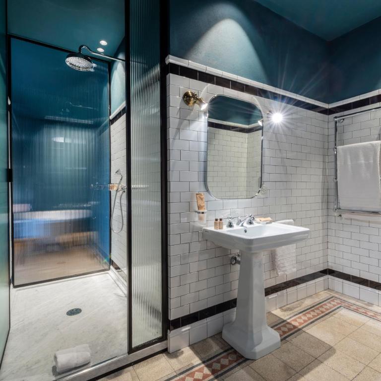 The Nine Suites - B Home - Suite King - 6
