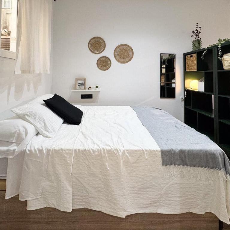 Torregrosa Studio - One-Bedroom Apartment - 15