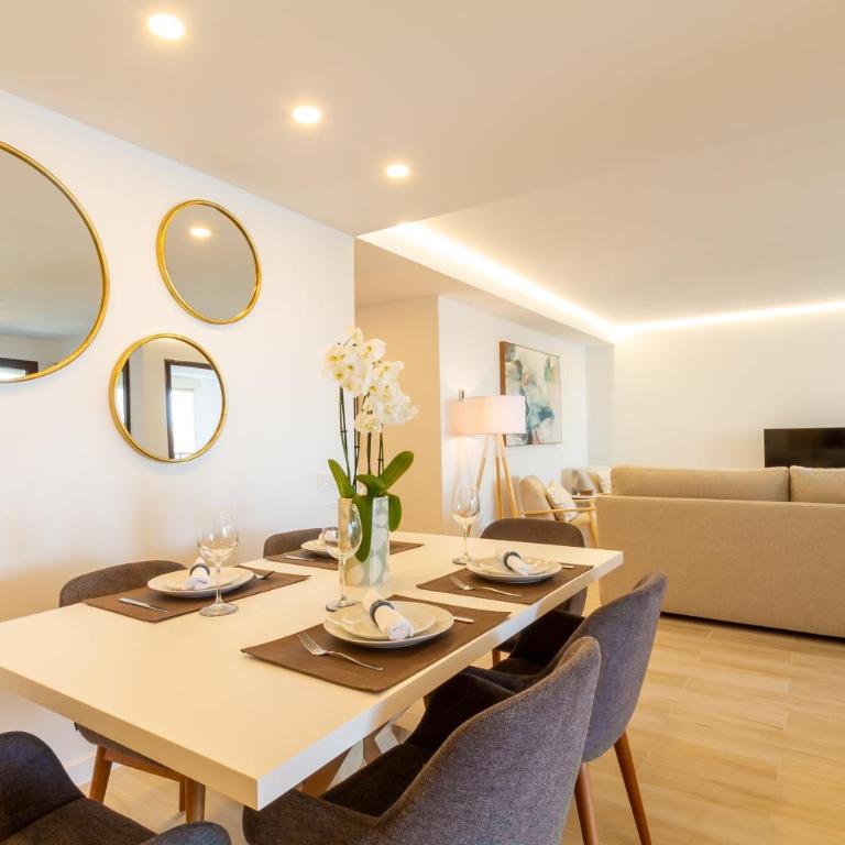MARBELLA BANUS SUITES - Harbour Seafront Apartment - Apartamento de 3 dormitorios con vistas al mar - 20