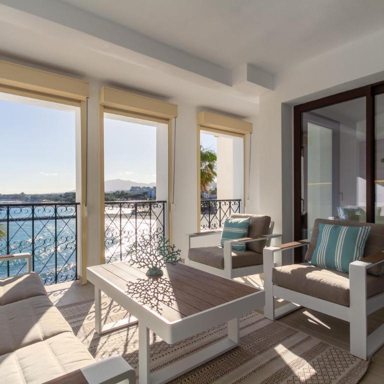MARBELLA BANUS SUITES - Harbour Seafront Apartment - Apartamento de 3 dormitorios con vistas al mar - 16