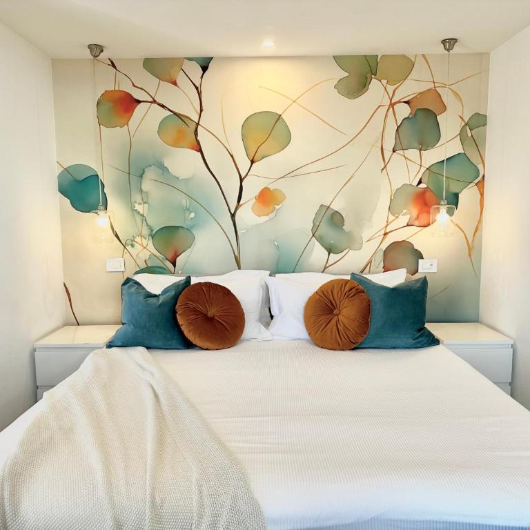 Villa Greta Hotel Rooms & Suites - Suite with Terrace - 1