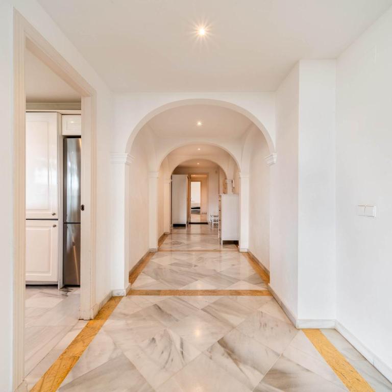 Magna Marbella Puerto Banus Family Only - Apartamento - 13