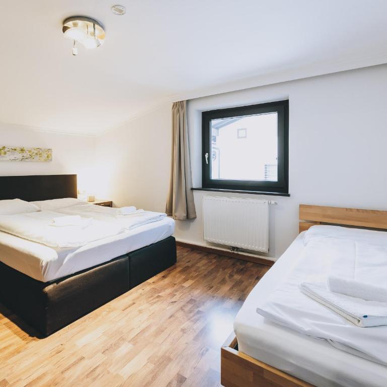 Areit Apartments by we rent, SUMMERCARD INCLUDED - Apartment mit 2 Schlafzimmern und Balkon - 19