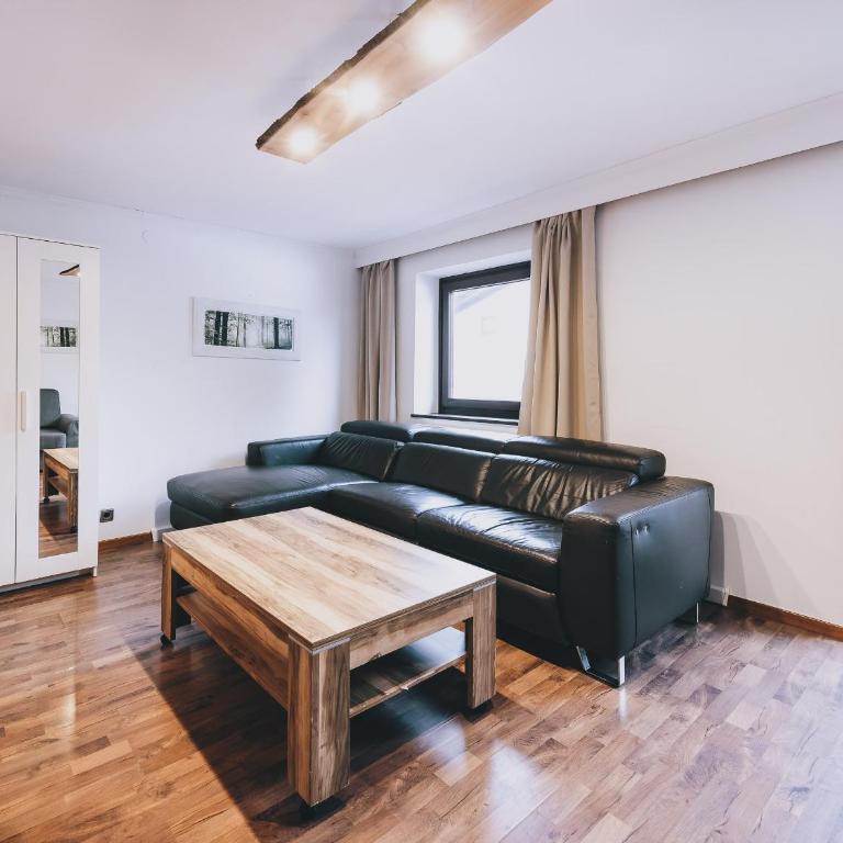 Areit Apartments by we rent, SUMMERCARD INCLUDED - Apartment mit 2 Schlafzimmern und Balkon - 22
