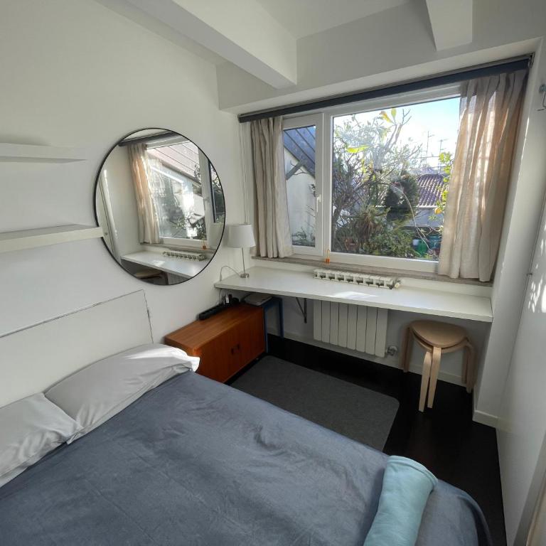 Piccola camera in appartamento condiviso con terrazza vista mare, shared apt - Double Room with Terrace - 2