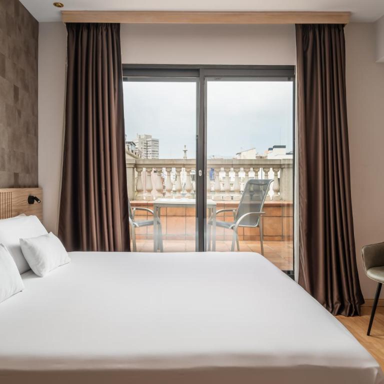 Petit Palace Eixample - Double Room with Terrace - 1