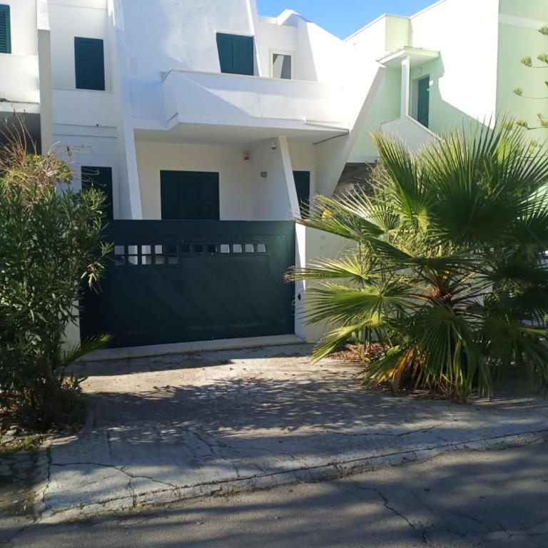 Villa baia verde 10 - Casa Vacanze con 3 Camere da Letto - 2