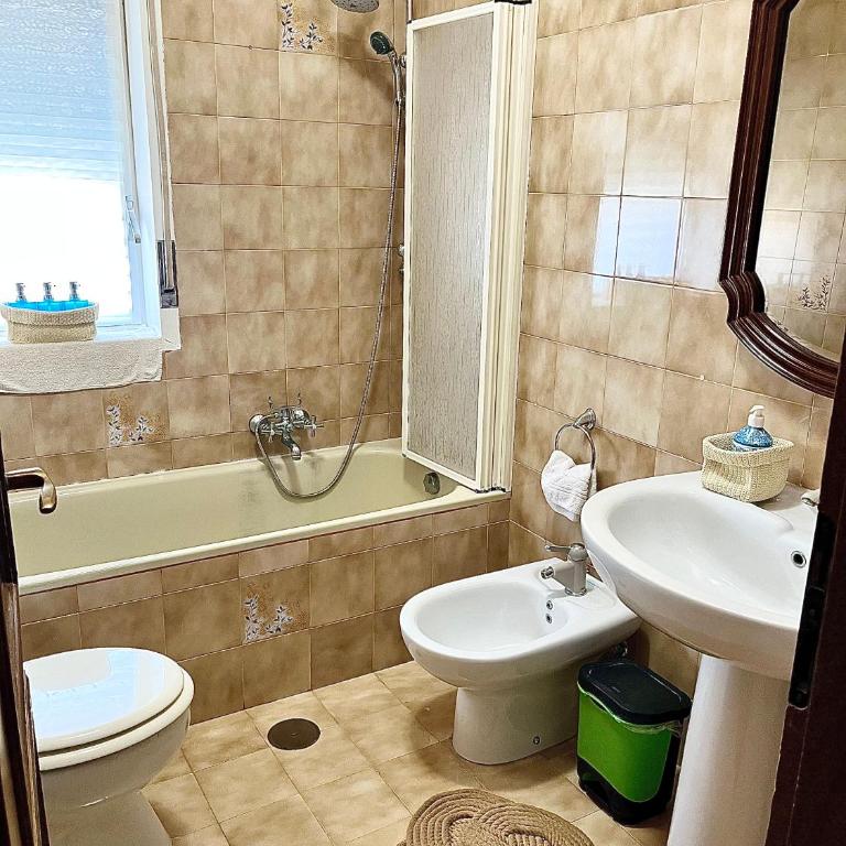 Puglia Low-Cost, Holiday Home - Double Room with Private Bathroom - 4