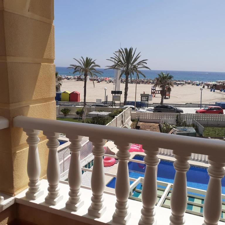 Beautiful penthouse in 1st line of sea with pool - Casa de 2 dormitorios - 19