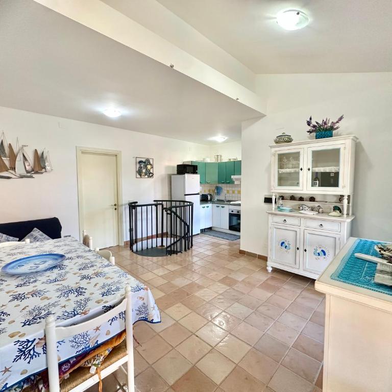 Casa vacanze Campulongu a 150 mt dal mare, Villa Carolina - Casa con 3 Camere da Letto - 6