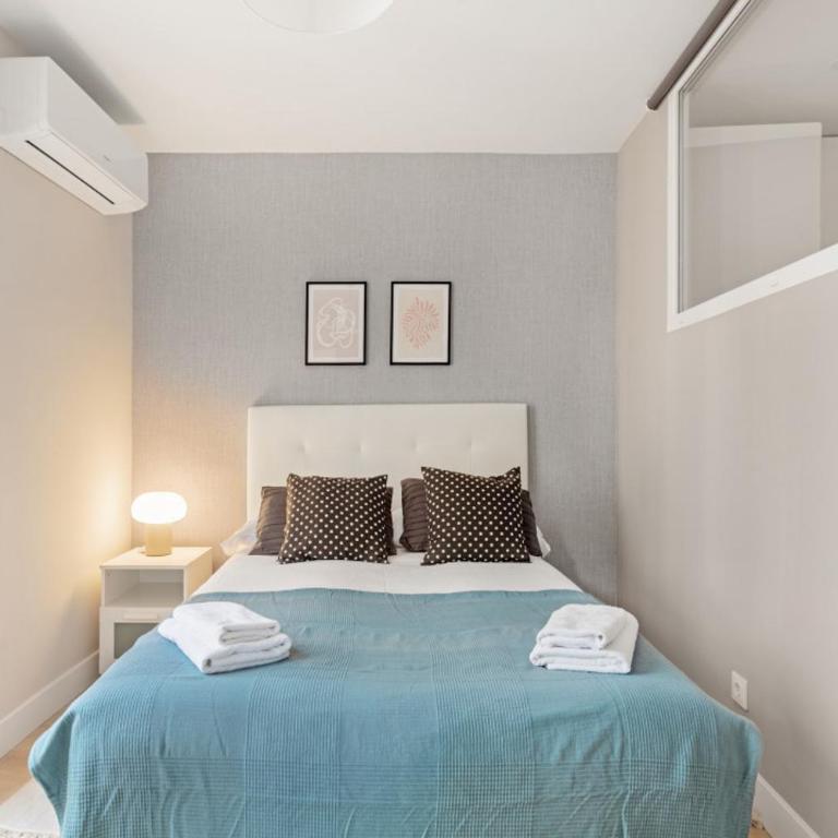Modern and Cozy-2 Bedrooms 1 Bathroom-Las Letras - Apartment - 11