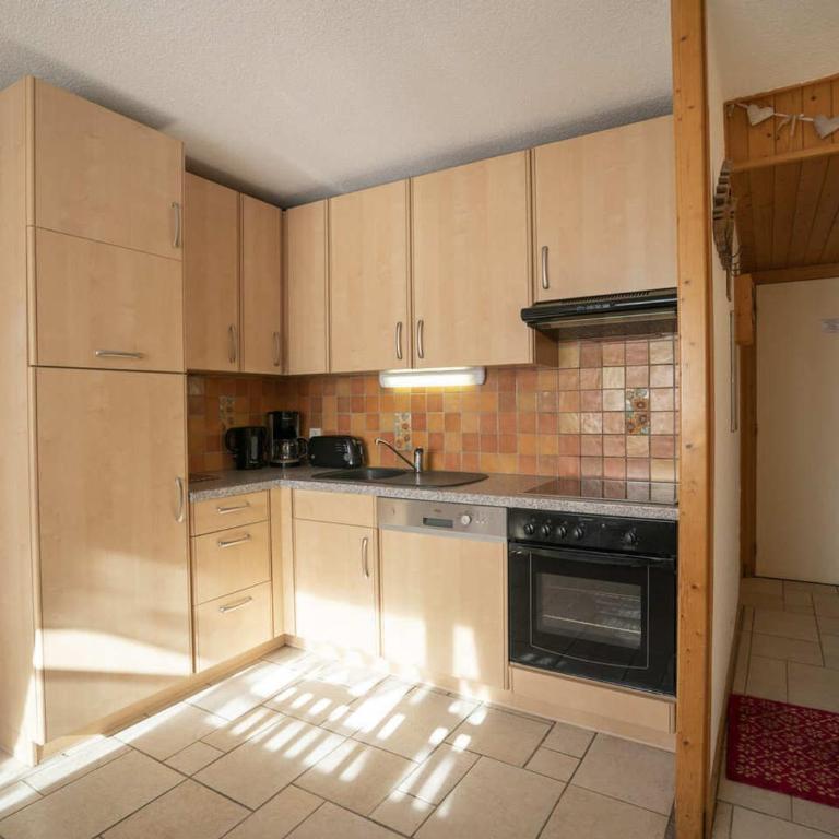 Confort à Châtel : Appartement 5 pers, animal admis, parking - FR-1-676-84 - Appartement - 8