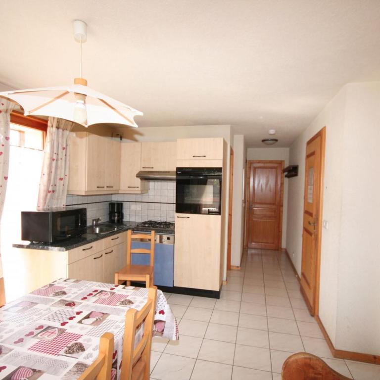 Appartement 3 pièces pour 6 pers. avec Balcon à Châtel - FR-1-676-128 - Appartement - 2