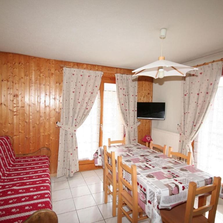 Appartement 3 pièces pour 6 pers. avec Balcon à Châtel - FR-1-676-128 - Appartement - 3