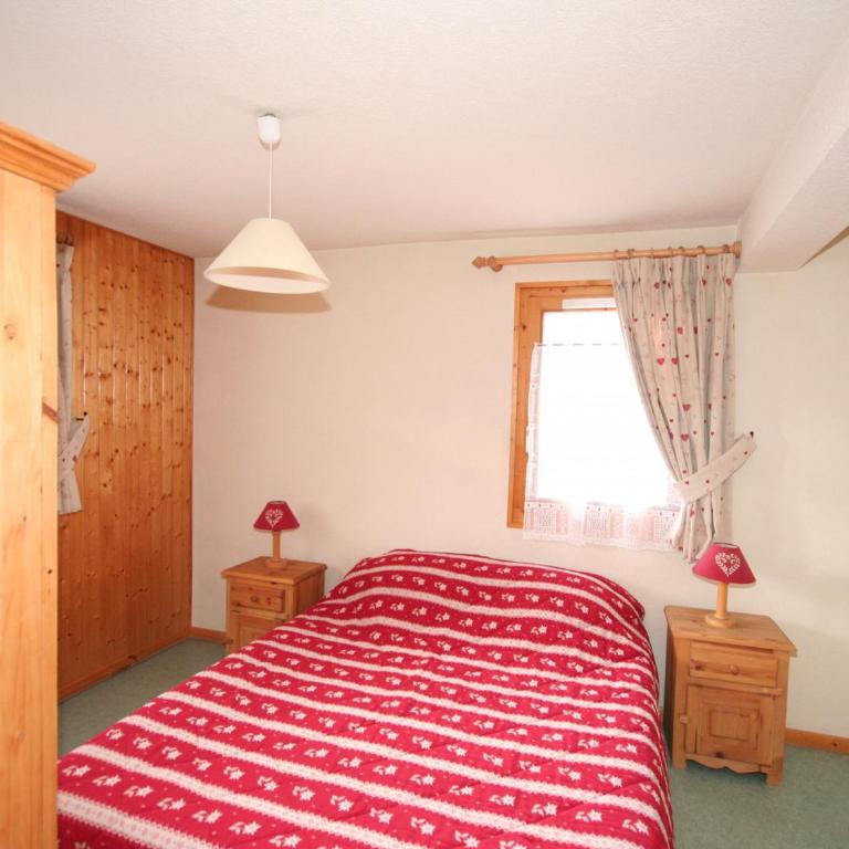 Appartement 3 pièces avec balcon, proche centre Châtel - FR-1-676-163 - Appartement - 3