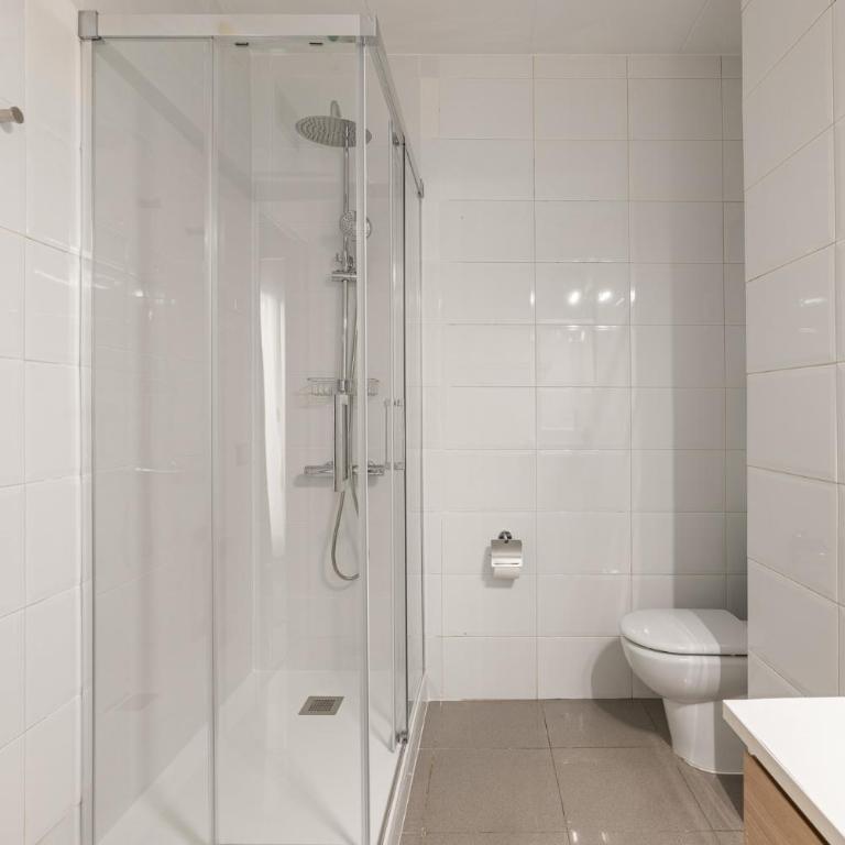 Stay U-nique Apartments Gaudi III - Three-Bedroom Apartment - 19