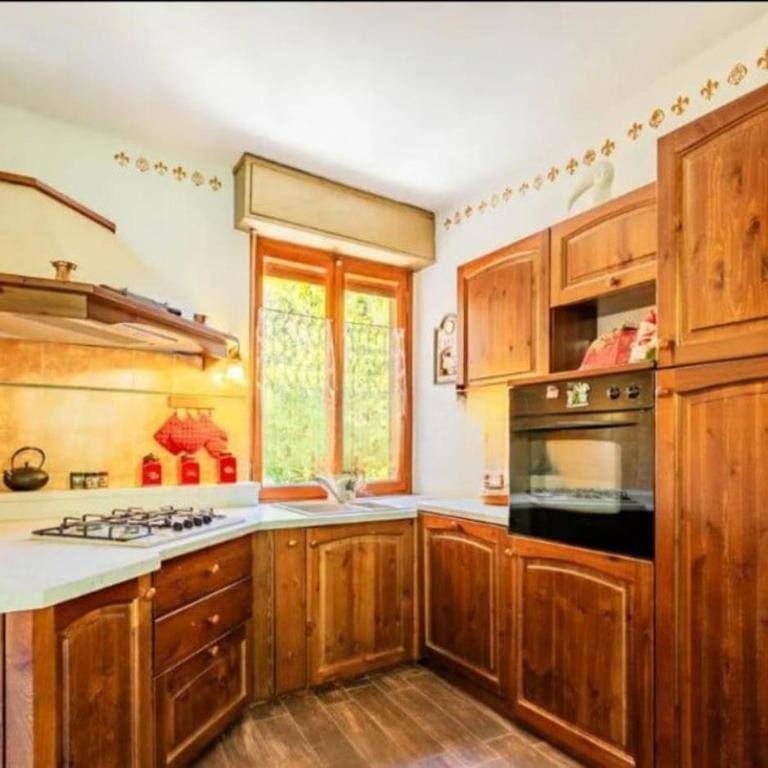 La casa di Sara - Appartamento con 2 Camere da Letto - 3