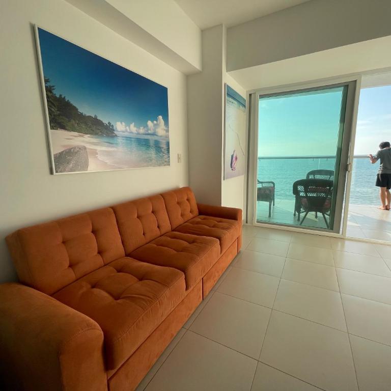 Suite 502 - One-Bedroom Apartment - 7