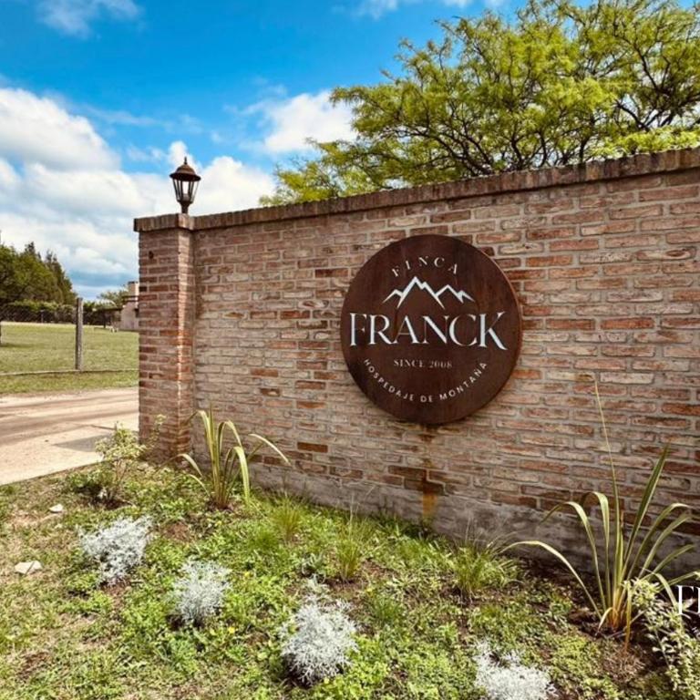 FINCA FRANCK - Hospedaje de Montaña - Casa de 2 dormitorios - 2