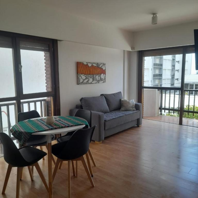Departamento en playa varese - One-Bedroom Apartment - 5