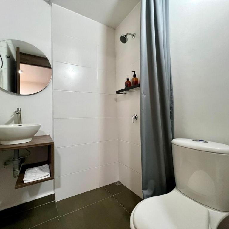 FUOCO - NOWA Apt with Bar, Indoor Heated Pool, by Lleras Park - Apartamento - 14