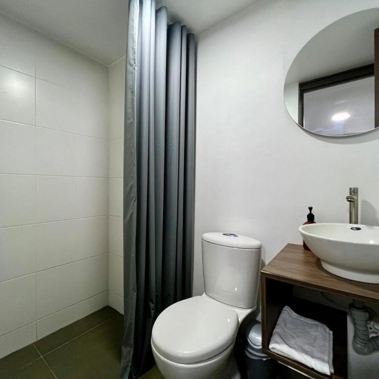FUOCO - NOWA Apt with Bar, Indoor Heated Pool, by Lleras Park - Apartamento - 15