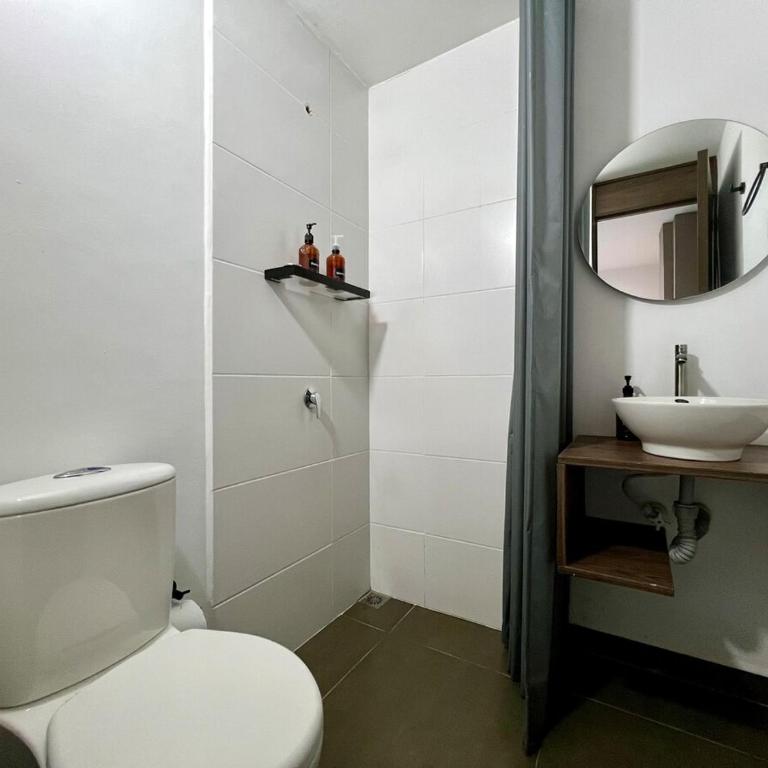 FUOCO - NOWA Apt with Bar, Indoor Heated Pool, by Lleras Park - Apartamento - 17