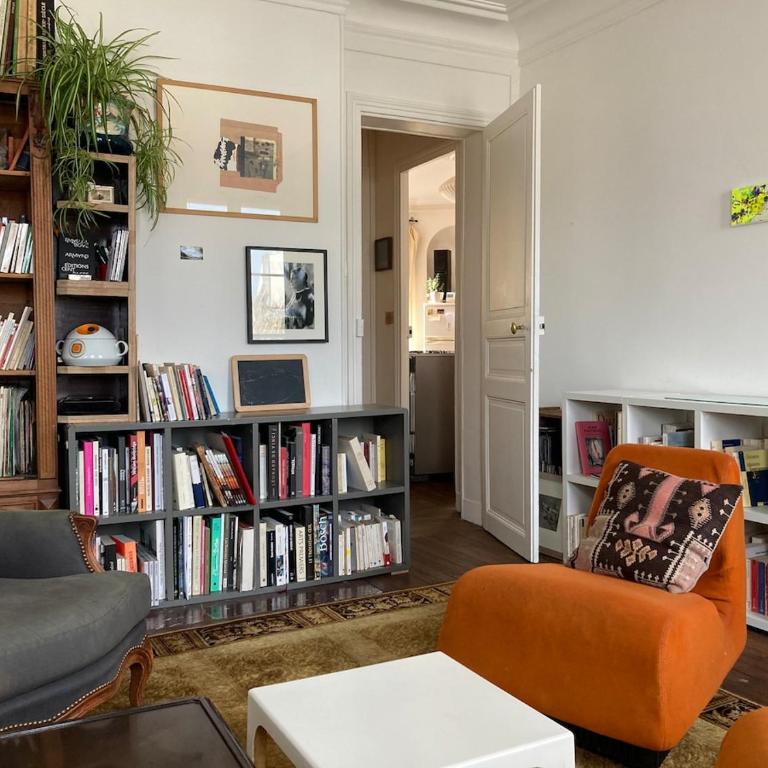 Luminous and inspiring arty home - One-Bedroom Apartment - 7