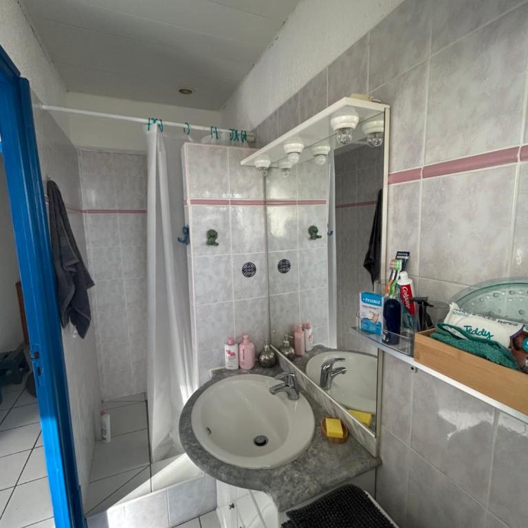 Charmant t3 - Two-Bedroom Apartment - 6