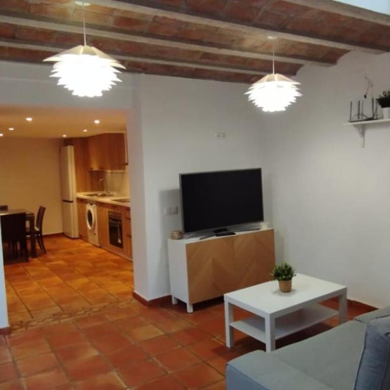 Patio del molino - Two-Bedroom Apartment - 2