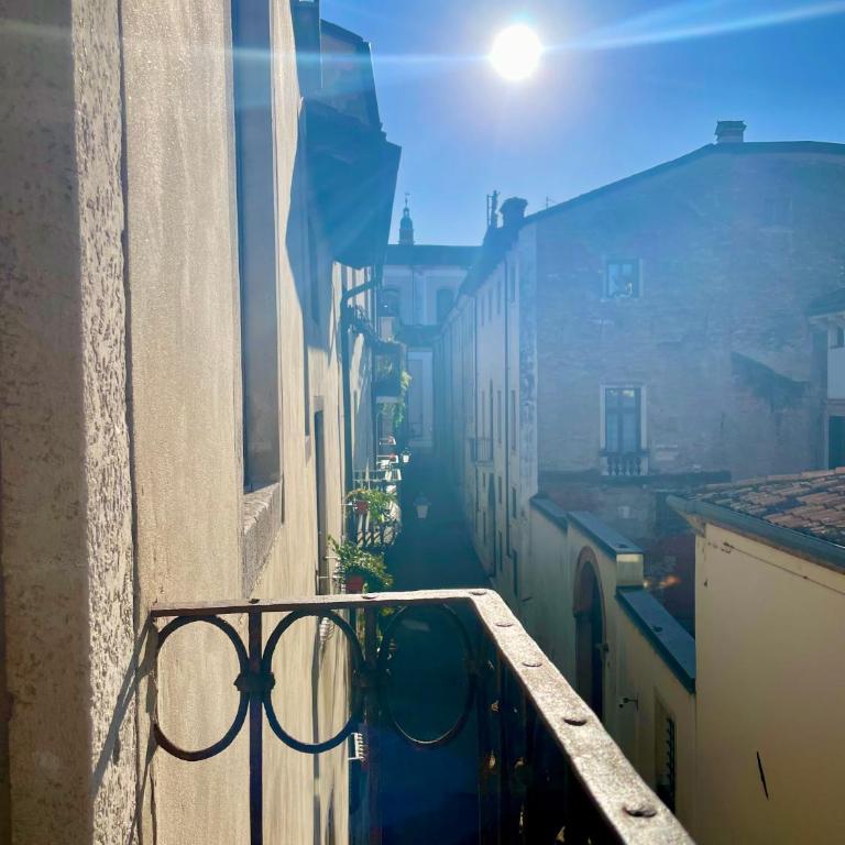 Il Palazzetto - Appartamento con 2 Camere da Letto - 10