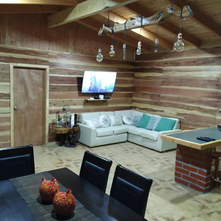 Casa con Quincho a 5 min de Villarrica - Apartamento de 1 dormitorio - 4