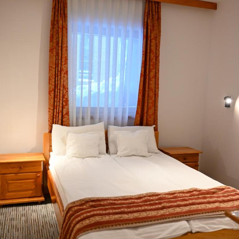 Hotel Kristal - Double or Twin Room - 1