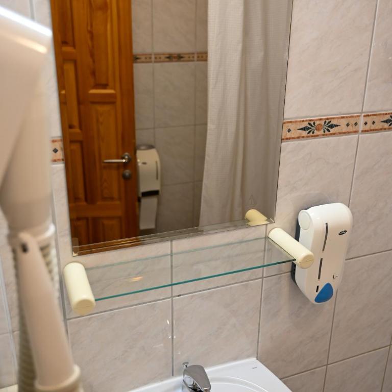 Hotel Kristal - Double or Twin Room - 12