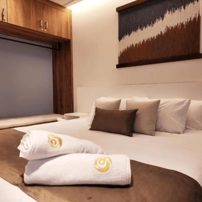 Luxury 1BR Condo Prime Location - Apartamento de 1 dormitorio - 13