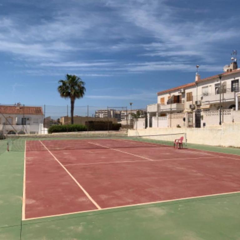Cozy townhouse with terrace near La Mata beach - Apartamento con terraza - 25