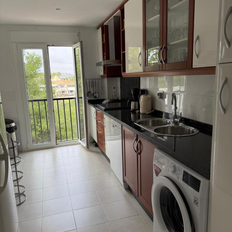 Miraflores Golf Gardens II Luxe Appartement at Riviera del Sol - Apartamento de 3 dormitorios - 10