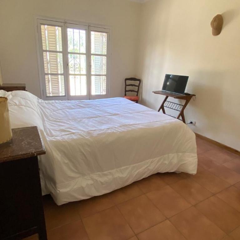 Dina Casa de huespedes - Four-Bedroom House - 27