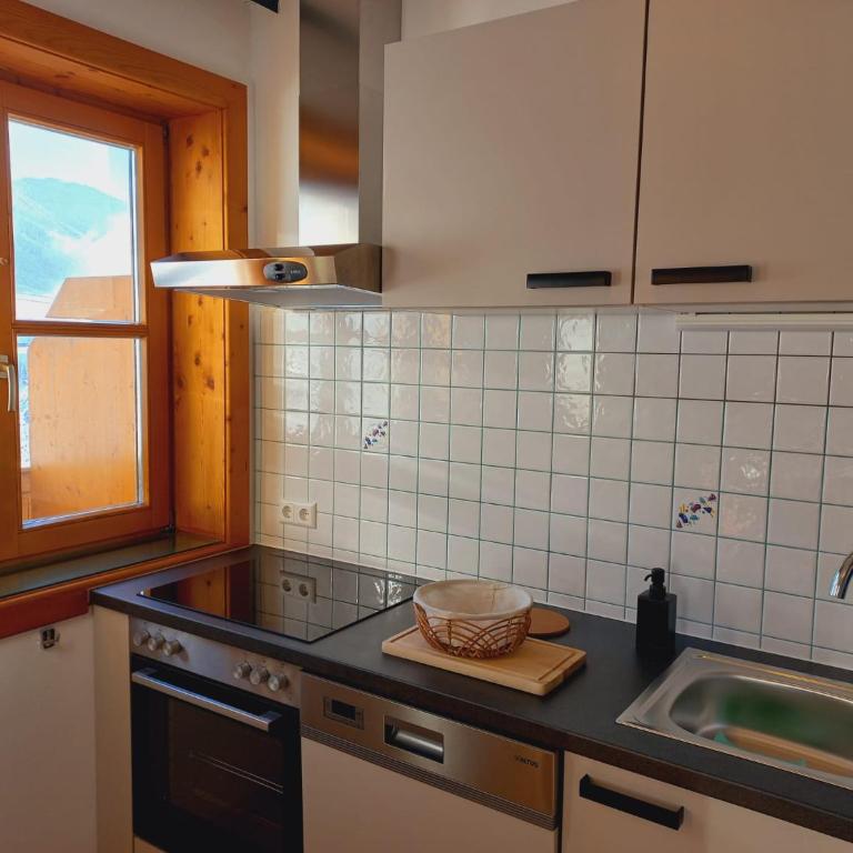 Landhof Kreuzsalgut - Apartment mit 1 Schlafzimmer und Gartenblick - 7