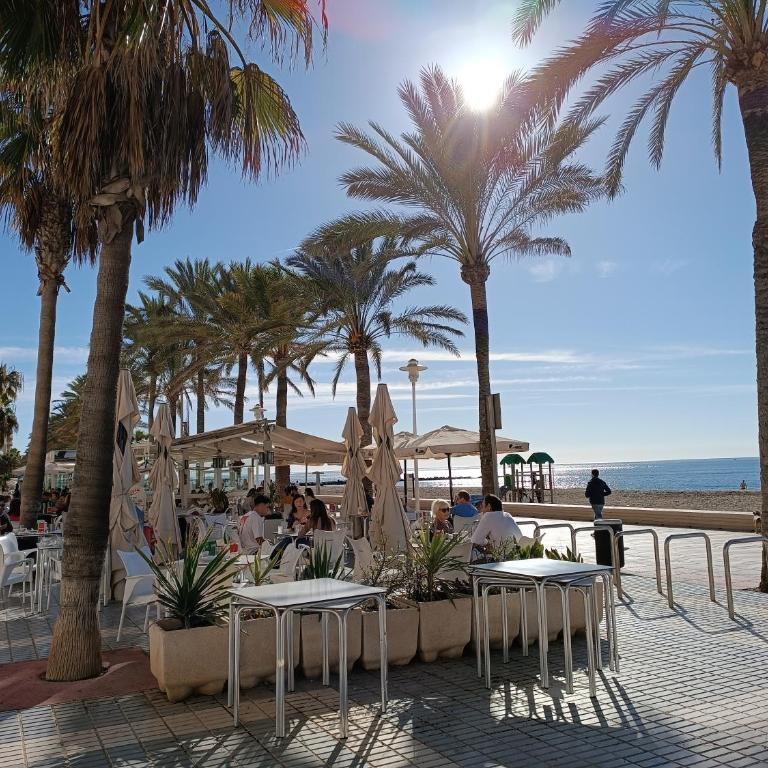 El Caprichito - fantástico piso reformado a 20 metros de la playa - Apartamento de 2 dormitorios - 21
