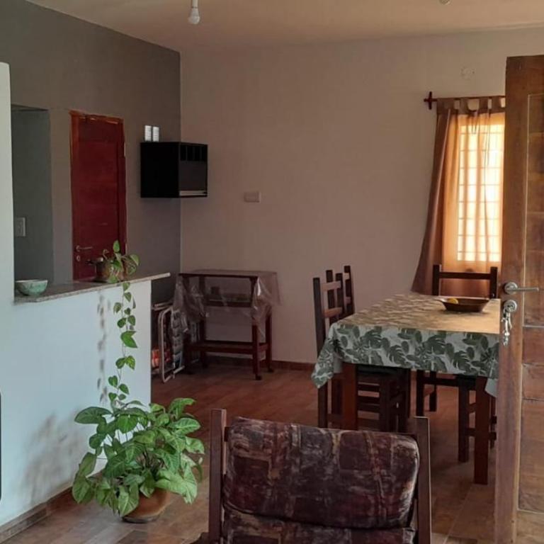 2 Dormitorios y pileta - Casa de 2 dormitorios - 14
