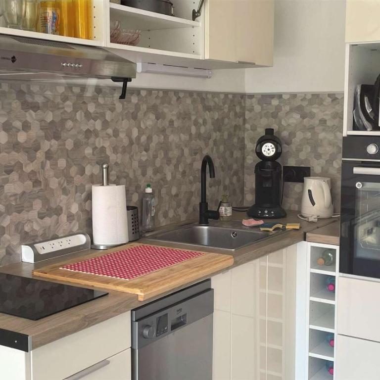 APPARTEMENT 3 pieces PORT LA NOUVELLE PN340-126 - Appartement 2 Chambres - 5