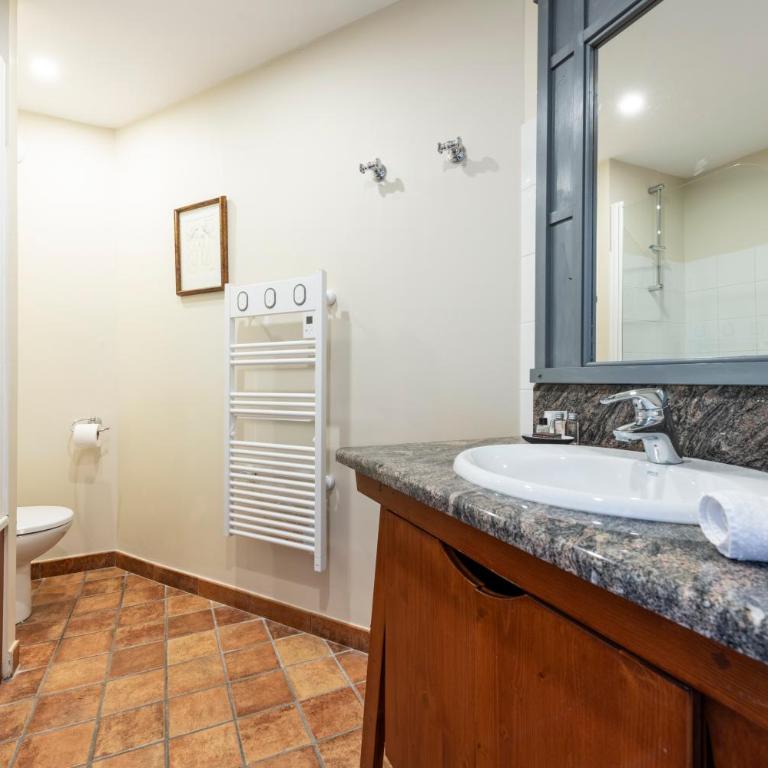 Appt rénové, 6 personnes Arc 1950 vue exceptionnelle MontBlanc, sauna, hammam, piscine int et ext - Appartement 2 Chambres - 15